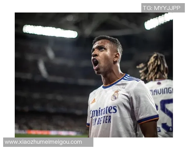 刚刚退役的足球巨星回顾职业生涯辉煌瞬间与未来发展计划 刚刚退役的足球巨星回顾职业生涯辉煌瞬间与未来发展计划