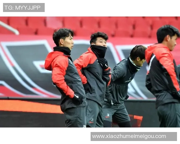 球星足球单挑对决展现顶级技艺挑战谁主沉浮